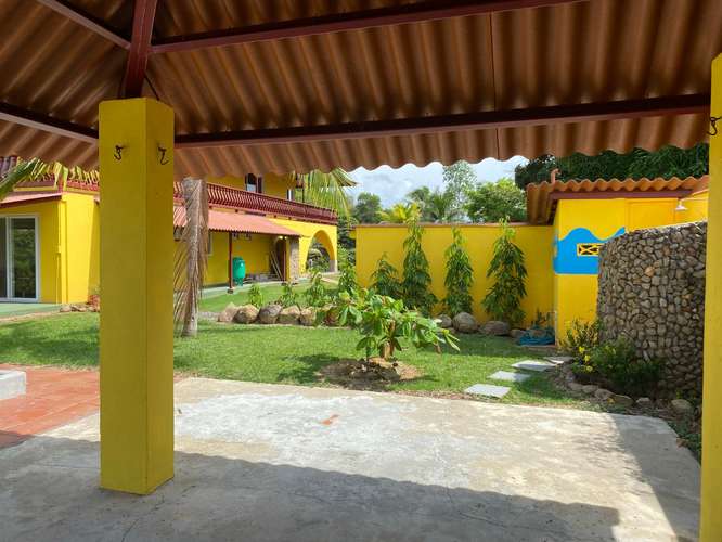 VENTA CASA Y TERRENO EN SAN CARLOS