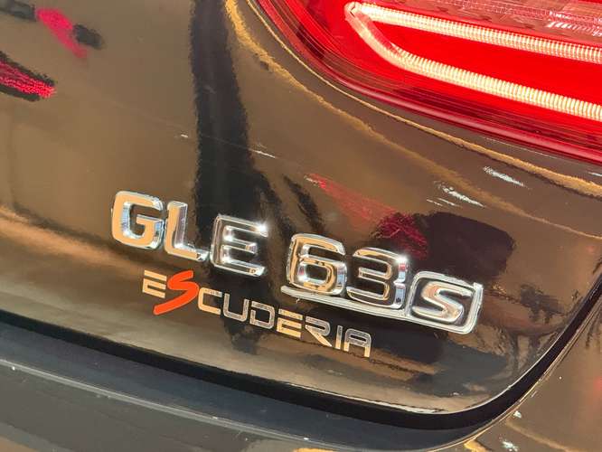 Mercedes-AMG GLE 63 S Coupé 2016 - Imagen 9