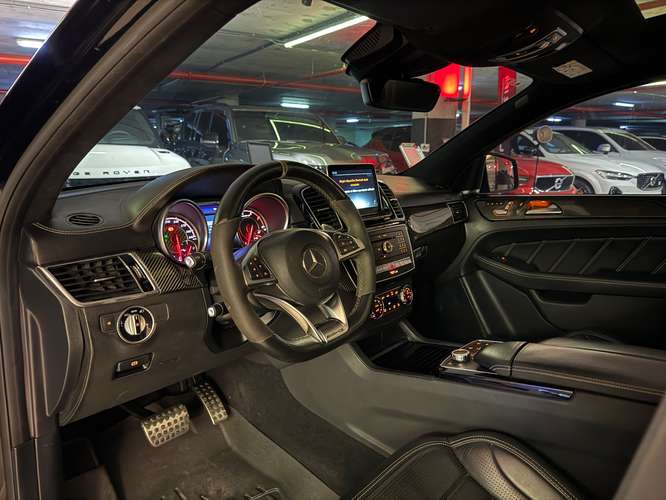 Mercedes-AMG GLE 63 S Coupé 2016 - Imagen 10