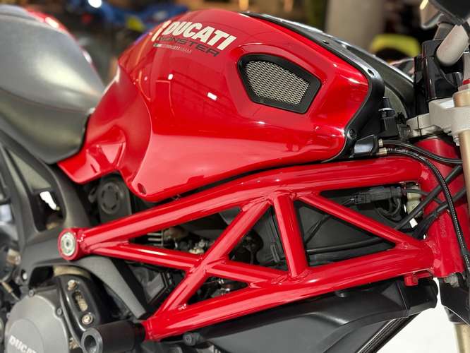 DUCATI MONSTER 1100 EVO 2012