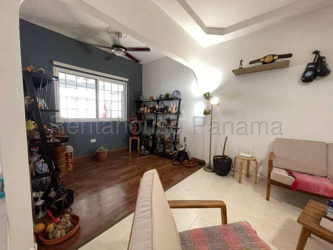 Se Vende Casa en Brisas Del Golf LA27-2802