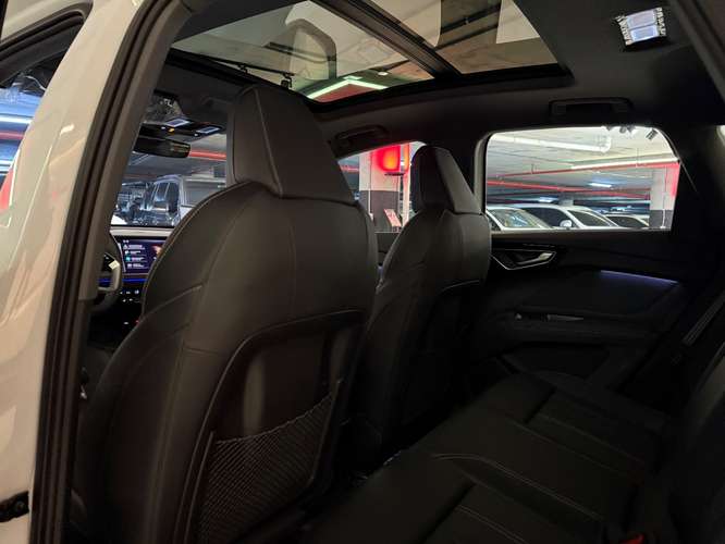 AUDI Q4 40 E-TRON 2026