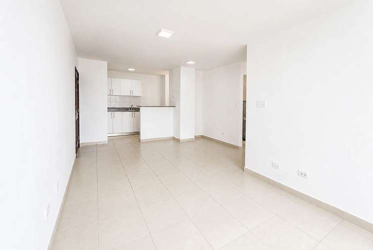  ! Apartamento en Carrasquilla I con balcón y vista a la ciudad - Imagen 11