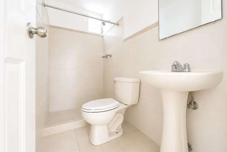  ! Apartamento en Carrasquilla I con balcón y vista a la ciudad - Imagen 13