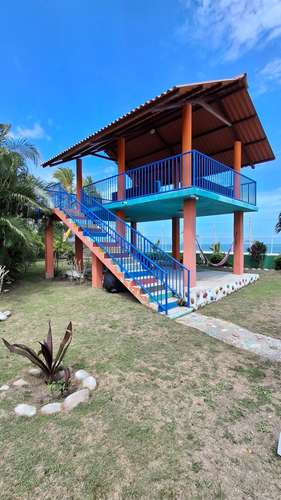 El Palmar. Casa frente al mar 2262mts 5r 6b $540,000.00