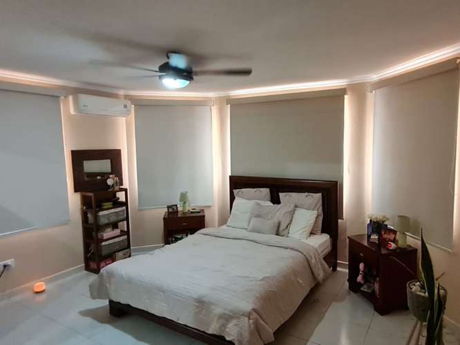 VENTA DE CASA REMODELADA EN ALBROOK (13) - Imagen 6