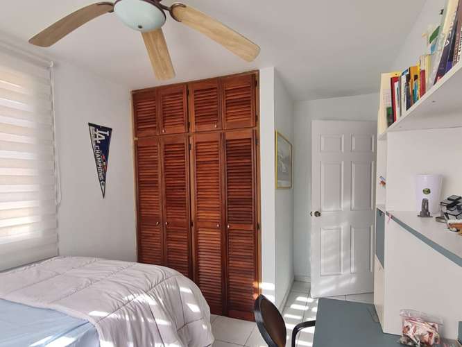 VENTA DE CASA REMODELADA EN ALBROOK (13) - Imagen 7