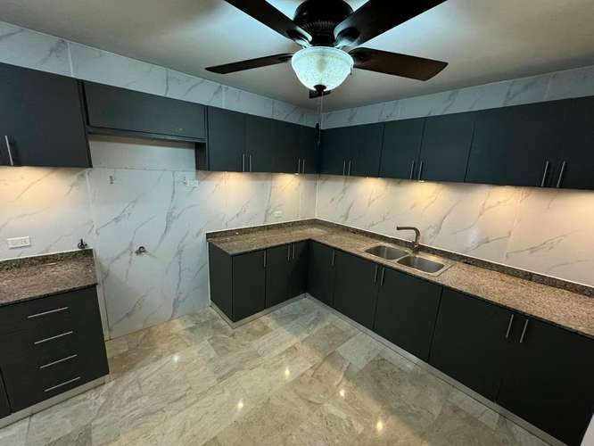 Apartamento en Obarrio I con balcón y remodelado - Imagen 7