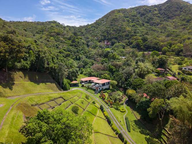 Finca de Lujo en la Cima de la Colina en Venta en El Valle de Antón - Imagen 19
