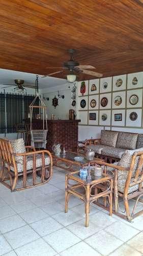 La Loma. 402mts 3r 2.5b Terraza patio $335,000.00neg - Imagen 5