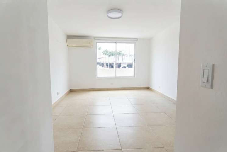 Apartamento en Hato Pintado I con terraza y remodelado  - Imagen 4