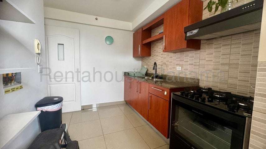 Se alquila apartamento amoblado en San Francisco GCEA27-2751