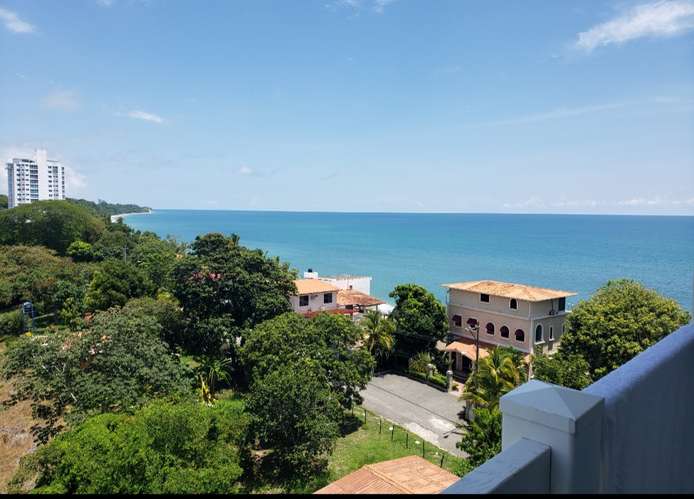 Ibiza. Playa Corona. 49mts 1r 1b amoblado $85,000.00