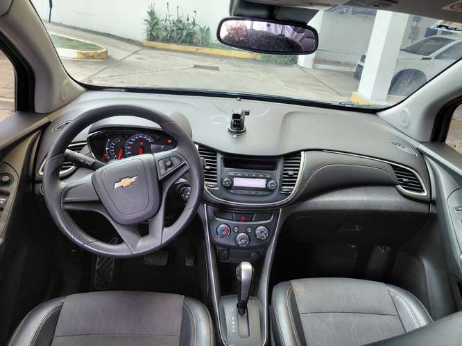 CHEVROLET TRAX 2018 AUTOMATICO