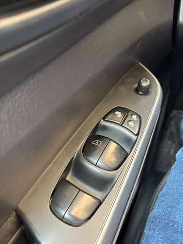 NISSAN NP MANUAL