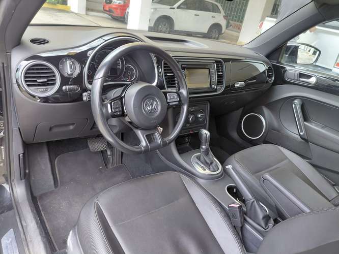 VOLKSWAGEN BEETLE 2015 AUTOMATICO - Imagen 9