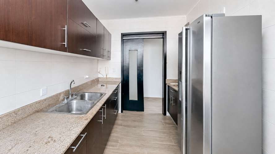 Apartamento en San Francisco I 2 Rec I linea blanca I con balcon y A una cuadra de Multiplaza - Imagen 2
