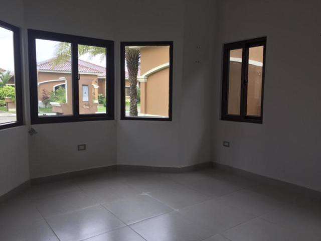 Casa en Venta en Costa Sur. 26-7944. - Imagen 6