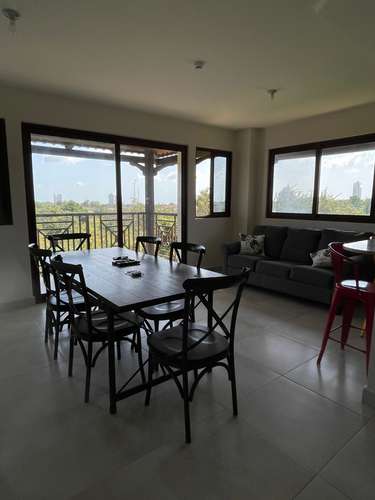  ¡Tu Refugio Soñado en Coronado: Excelente Oportunidad de Alquiler o Venta! 