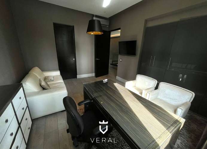 Casa con piscina amoblada | Bianco Loft | Altos del Golf (BO)