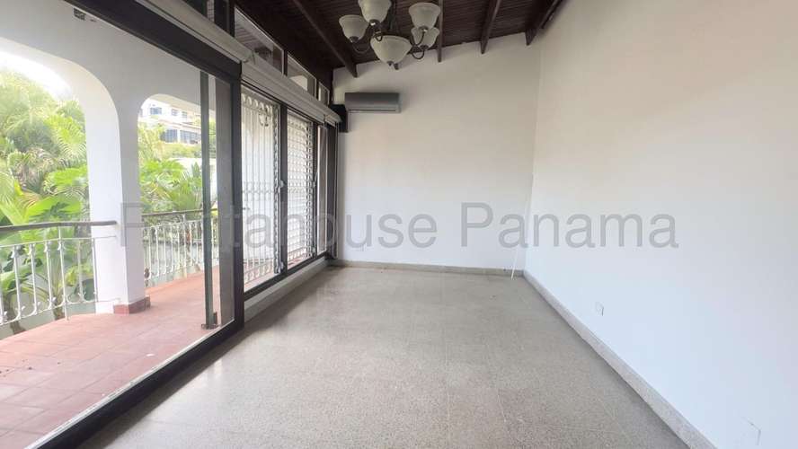 Venta de Casa en La Alameda DCD27-1497 - Imagen 9