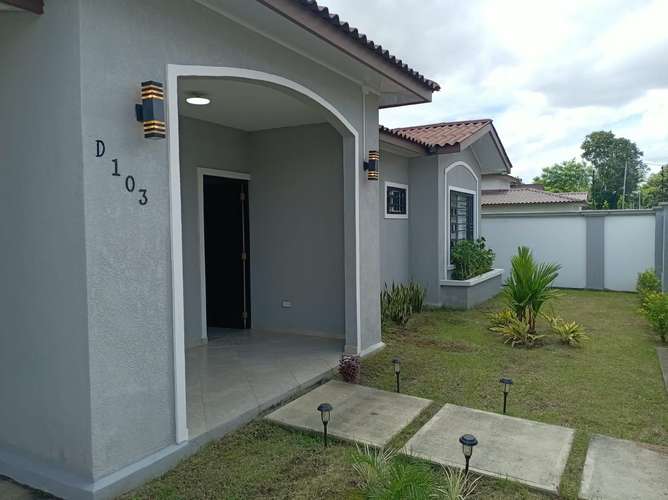 Casa moderna de 5 dormitorios en David, Chiriquí Provincia - Imagen 3