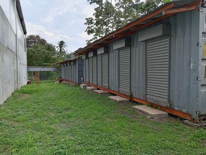 LA CHORRERA ALQUILA PIEZAS O MINIDEPOSITOS