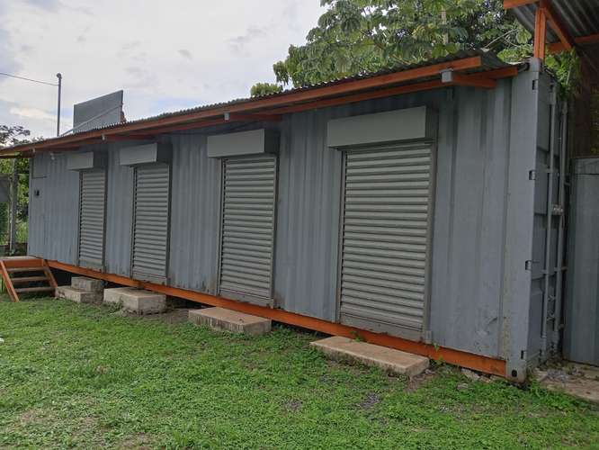 LA CHORRERA ALQUILA PIEZAS O MINIDEPOSITOS
