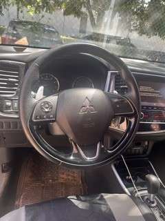 Mitsubishi Outlander  Pasajeros - 88,000 km