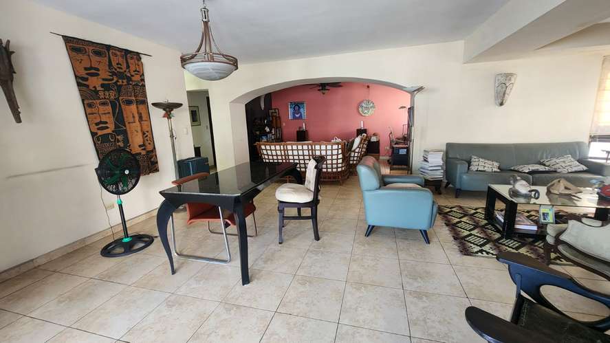 Bello Apartamento en Paitilla! - Imagen 1