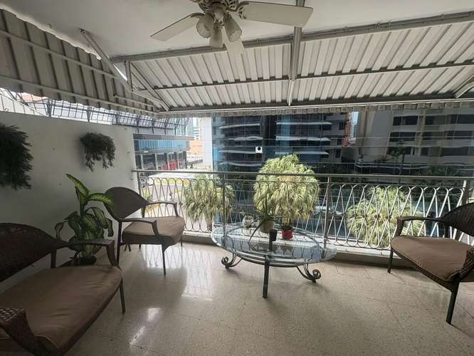 AMPLIO APARTAMENTO EN VENTA EN OBARRIO– Bella Vista - C.J. - Imagen 8