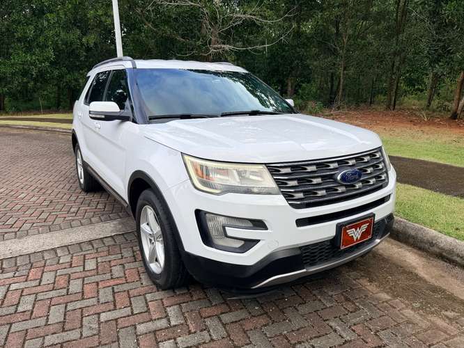 2016 Ford Explorer - Imagen 2