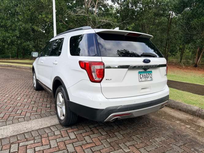 2016 Ford Explorer - Imagen 4