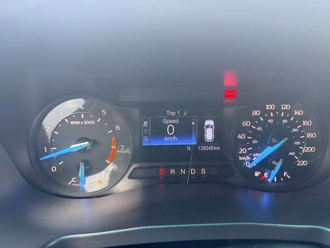 2016 Ford Explorer - Imagen 9