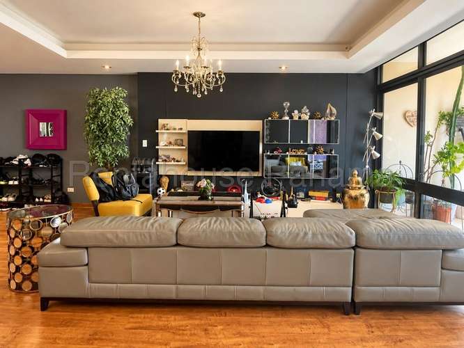 Alquiler de Apartamento 202mts - Imagen 2