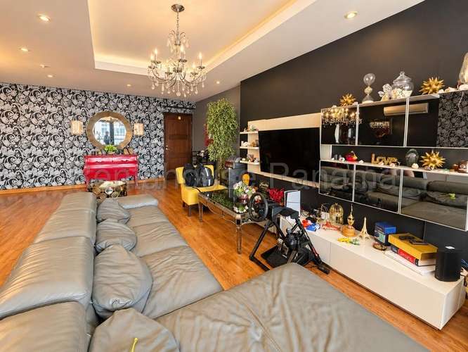 Alquiler de Apartamento 202mts - Imagen 3