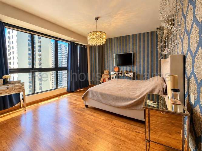 Alquiler de Apartamento 202mts - Imagen 15