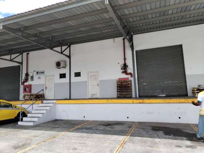 Alquiler de Bodega 200 m2 TODO INCLUIDO - Imagen 2