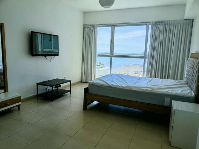 Se Alquila Apartamento amoblado en Av. Balboa. - Imagen 8