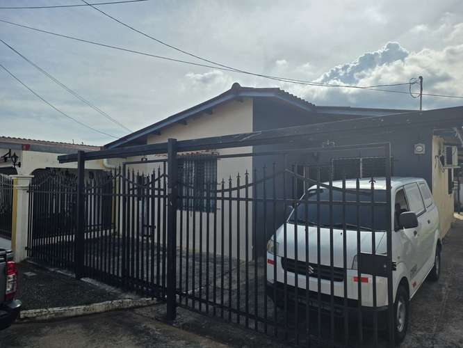  Se alquila casa céntrica en San Antonio, Camino Real  - Imagen 2