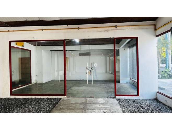 ALQUILER DE LOCAL EN SAN FRANCISCO 700M2, EXCELENTE UBICACIÓN JP - Imagen 3