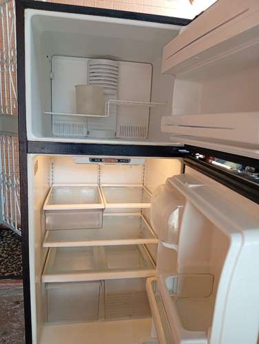 SE VENDE NEVERA GENERAL ELECTIC $250 NEGOCIABLE  - Imagen 2