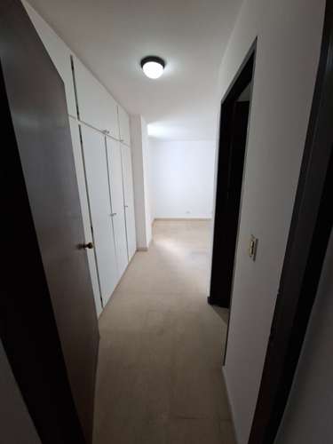EXCELENTE PRECIO 3 RECAMARA / 3 BANOS Y CUARTO EMPLEDO EL CANREJO DE LUJO