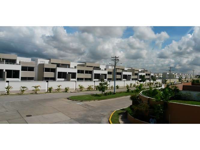 CASAS EN VENTA-COSTA SUR, AMPLIOS ESPACIOS, TERRAZAS Y AMENIDADES. MZ - Imagen 15