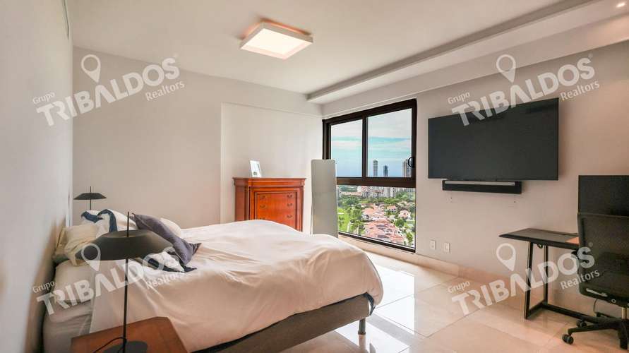 VENTA DE EXCLUSIVO APARTAMENTO EN SANTA MARIA PH GREENGARDEN - Imagen 8