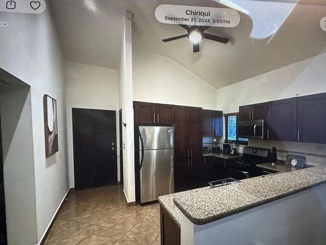 Se alquila hermoso apartamento alto Boquete amoblado 2,150.00 - Imagen 13
