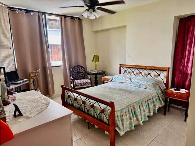 Venta – PH Centrum Tower, El Cangrejo / Bella Vista 4 Recamaras LH