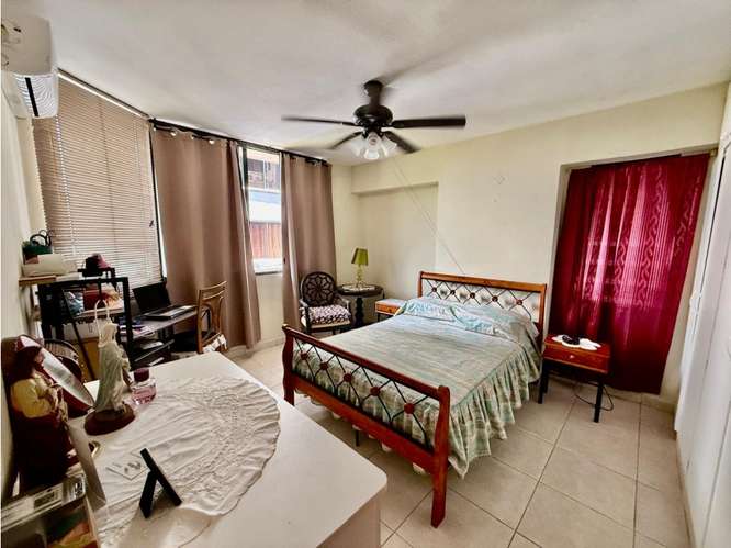 Venta – PH Centrum Tower, El Cangrejo / Bella Vista 4 Recamaras LH