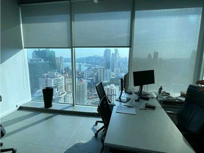 Alquiler de oficina de 272 mts en Torre Oceanía - Imagen 4