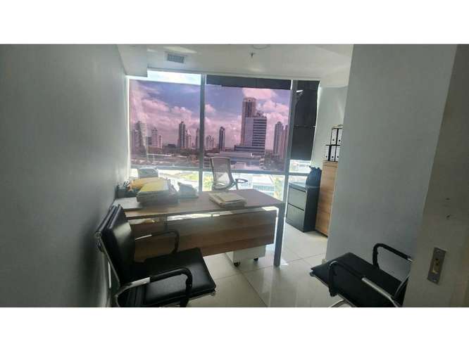 Alquiler de Oficina de 154 mts en Financial Park - Imagen 4